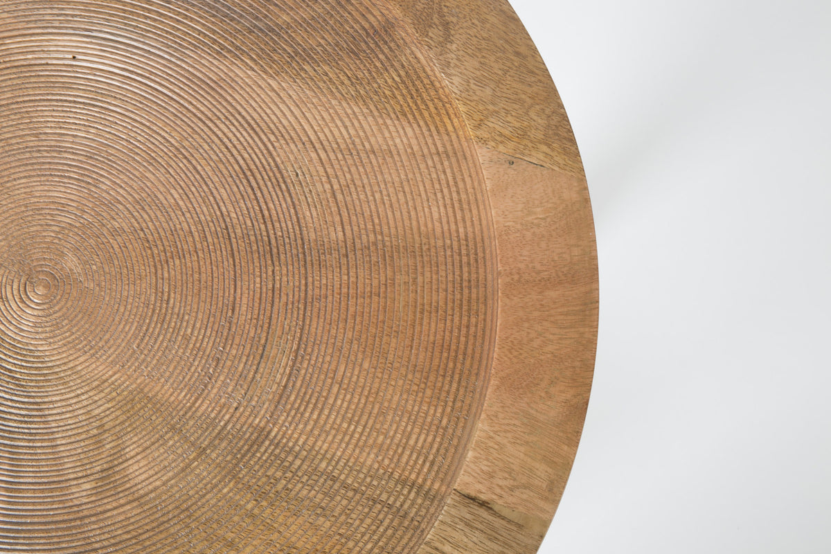 Beistelltisch Dendron in Natur präsentiert im Onlineshop von KAQTU Design AG. Couchtisch ist von Zuiver