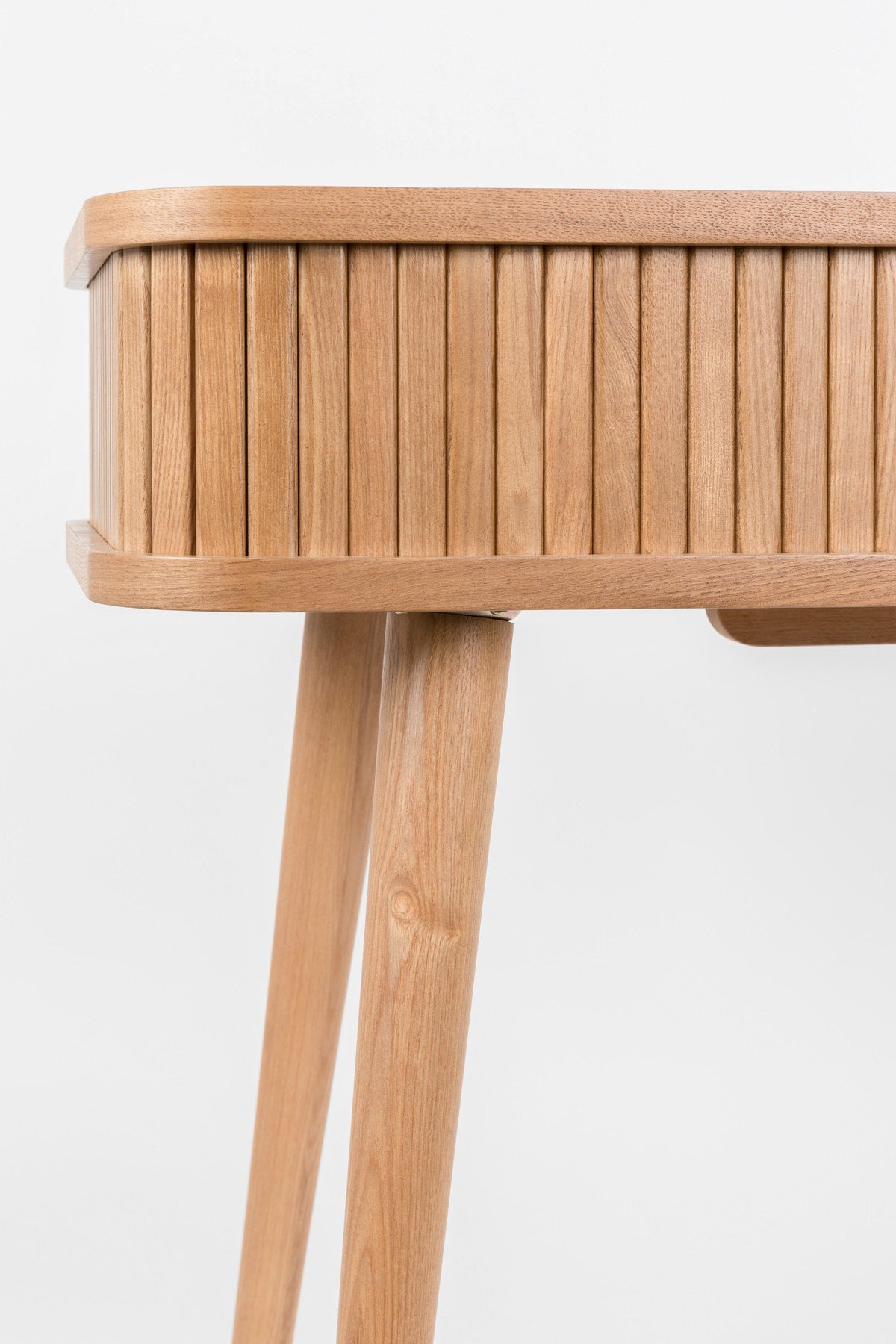 Konsolentisch Barbier in Natur präsentiert im Onlineshop von KAQTU Design AG. Konsolentisch ist von Zuiver