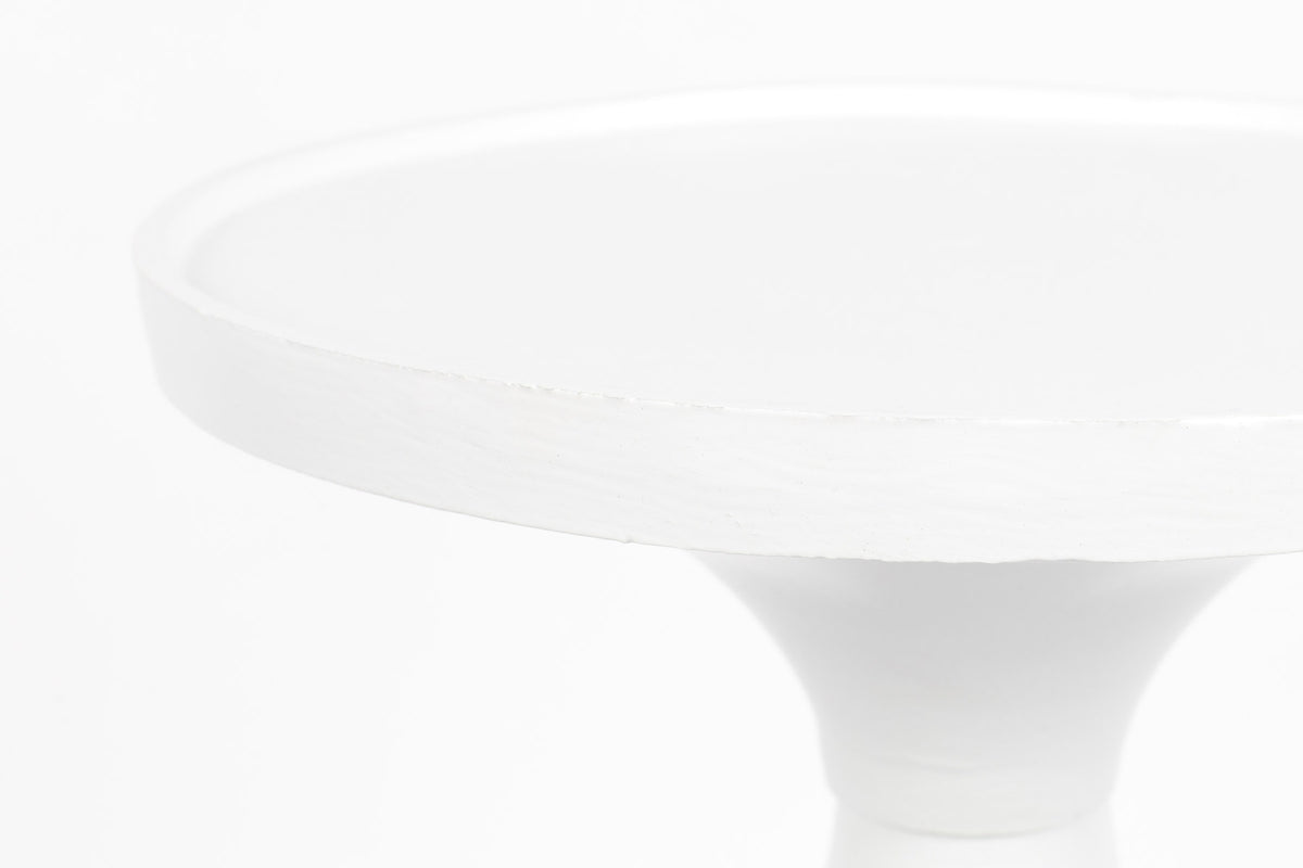 Beistelltisch Floss in Weiss präsentiert im Onlineshop von KAQTU Design AG. Beistelltisch ist von Zuiver