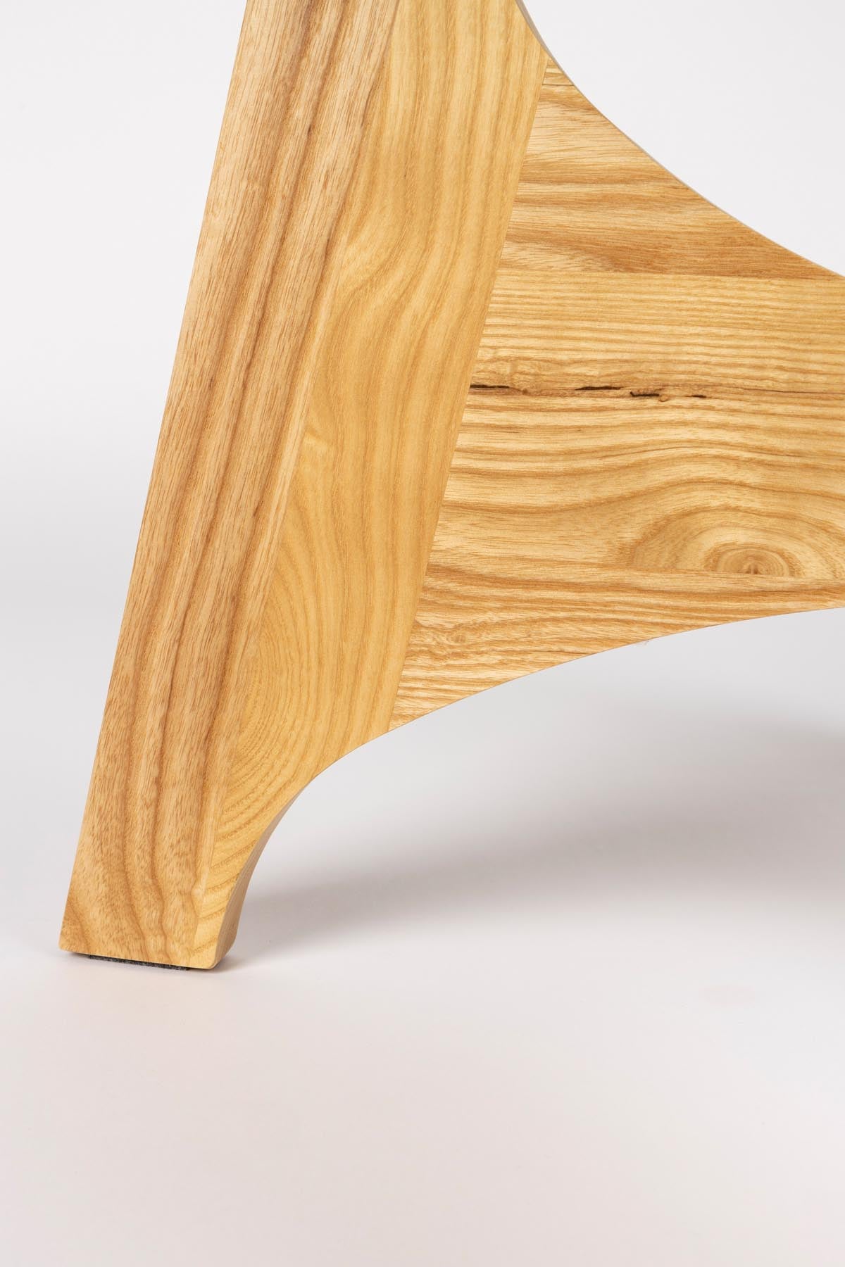Kaffeetisch KOBE in Natur präsentiert im Onlineshop von KAQTU Design AG. Couchtisch ist von Zuiver
