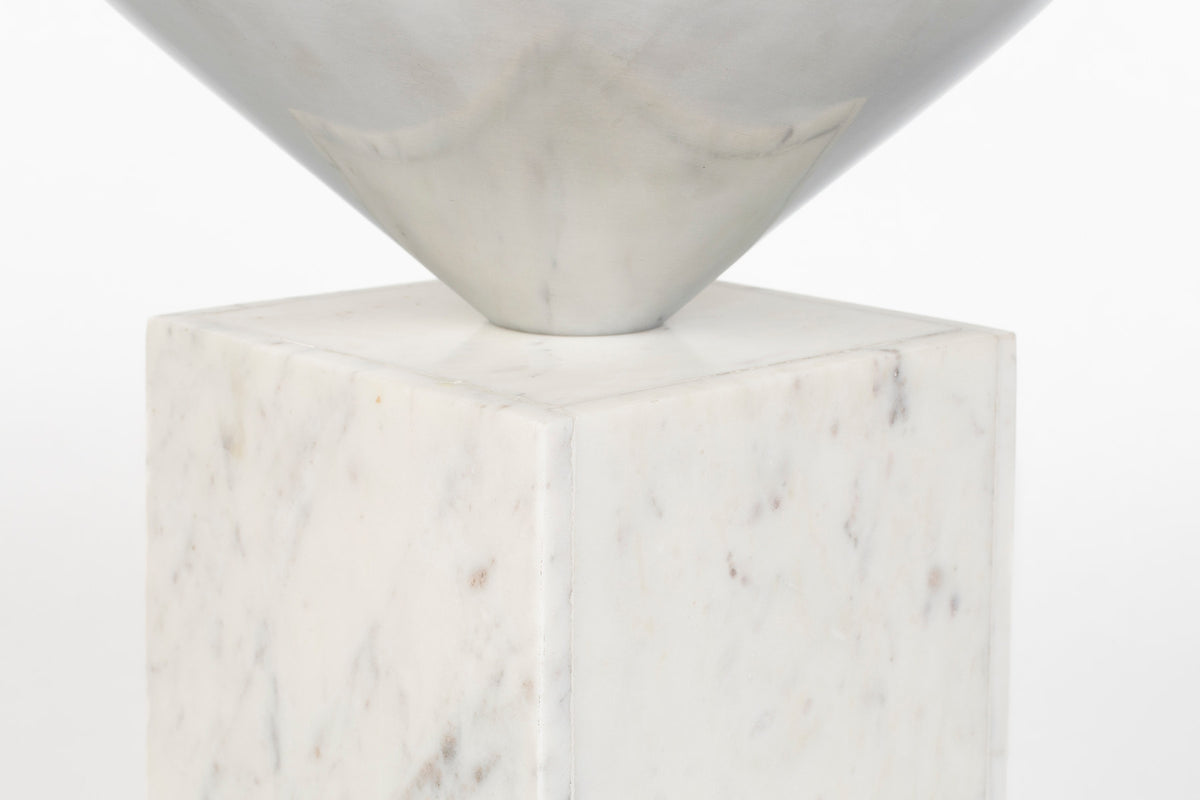 Pride Beistelltisch in Weiss präsentiert im Onlineshop von KAQTU Design AG. Beistelltisch ist von Zuiver