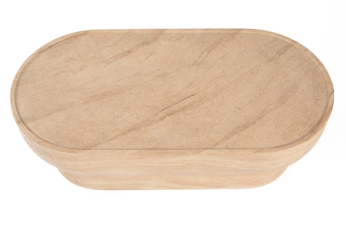 Edler Couchtisch Oval in beige präsentiert im Onlineshop von KAQTU Design AG. Couchtisch ist von Zuiver