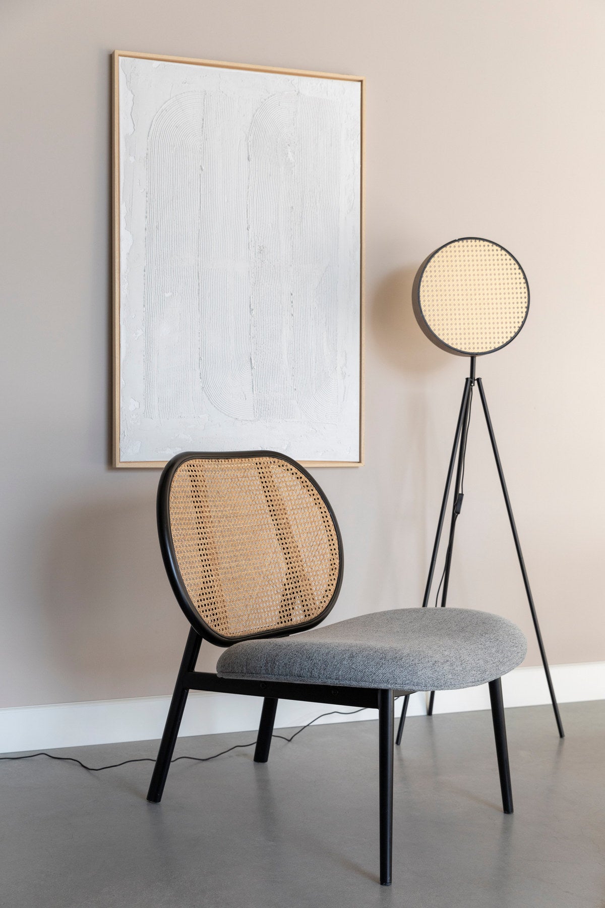 Lounge Sessel Spike in Grau präsentiert im Onlineshop von KAQTU Design AG. Sessel ist von Zuiver