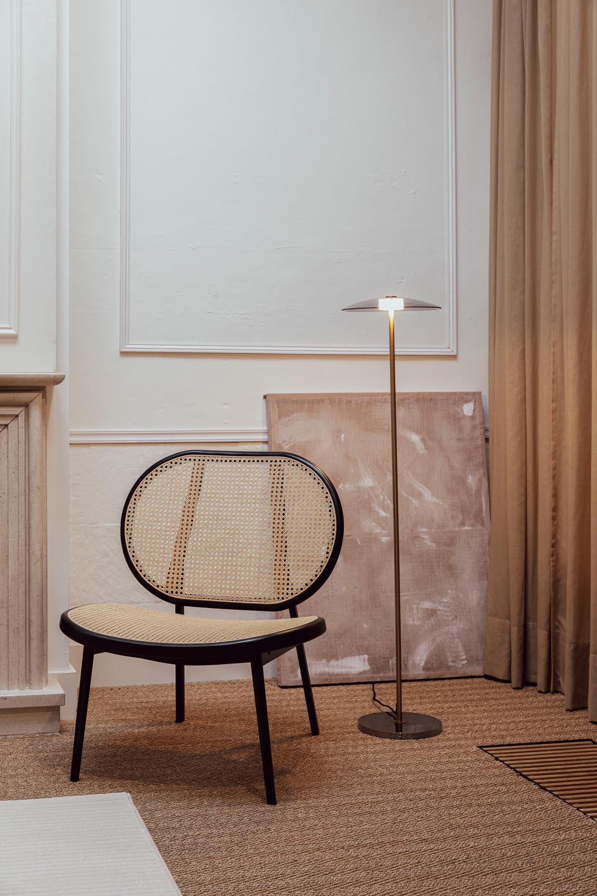Lounge Sessel Spike in Webbing präsentiert im Onlineshop von KAQTU Design AG. Sessel ist von Zuiver
