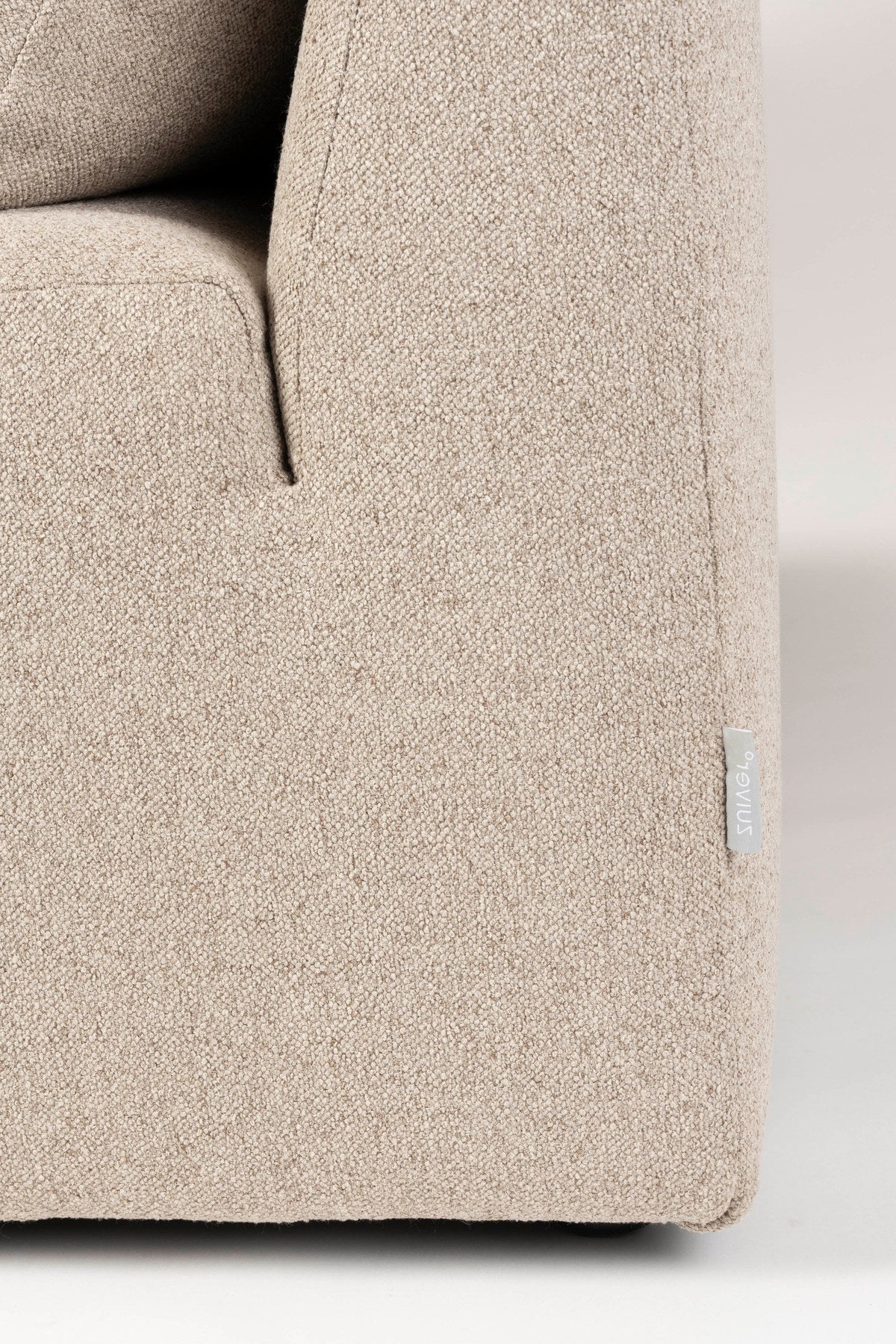 Prosper Sofa Right in Cappucino präsentiert im Onlineshop von KAQTU Design AG. L-Sofa rechts ist von Zuiver