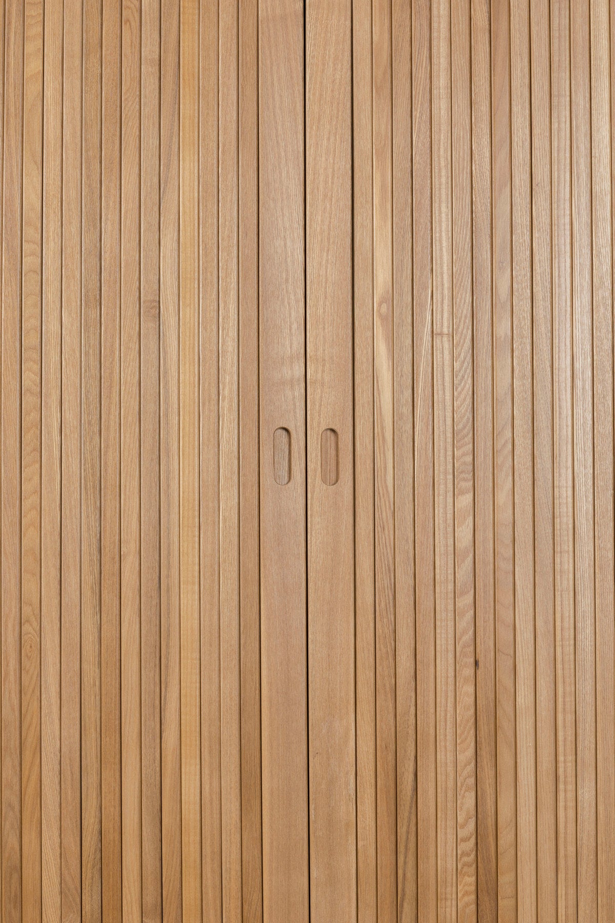 Sideboard Barbier in Natur präsentiert im Onlineshop von KAQTU Design AG. High-Sideboard ist von Zuiver