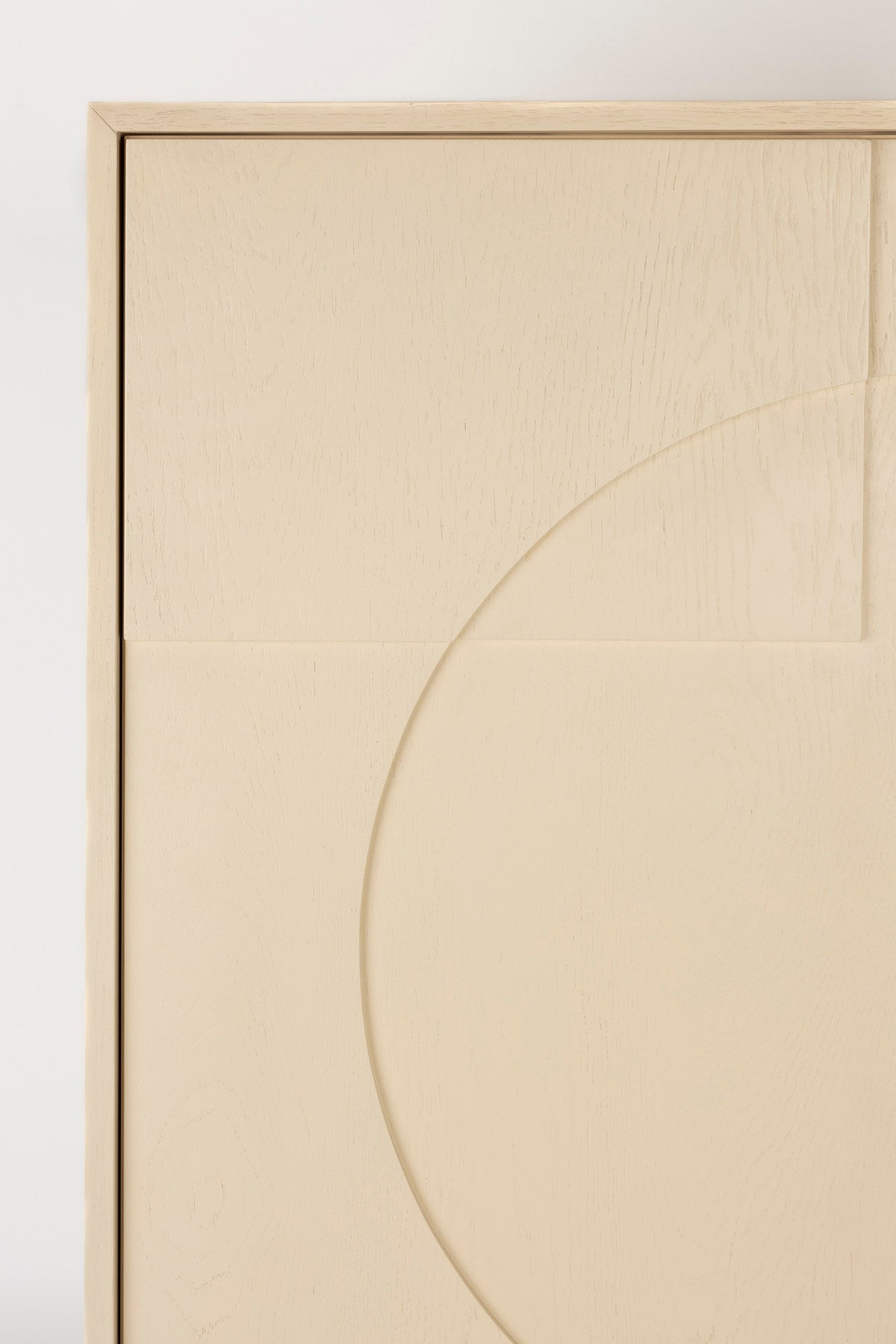 Cabinet Faces in beige präsentiert im Onlineshop von KAQTU Design AG. Cabinet ist von Zuiver
