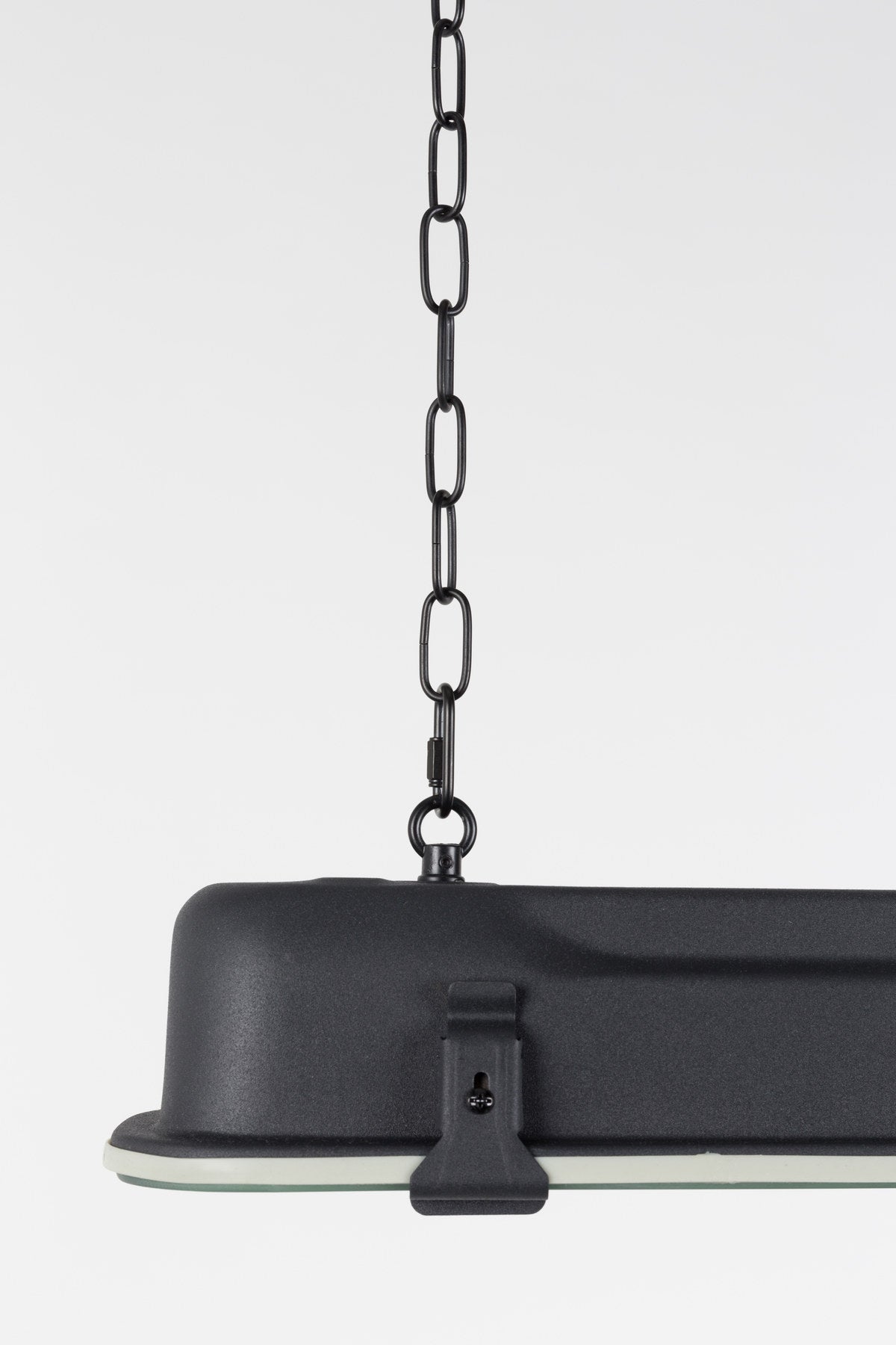 Pendellampe G.T.A. in Schwarz präsentiert im Onlineshop von KAQTU Design AG. Pendelleuchte ist von Zuiver
