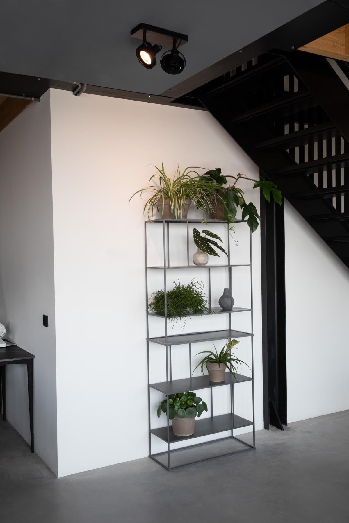 SPOT Light Dice 2 DTW in Schwarz präsentiert im Onlineshop von KAQTU Design AG. Deckenleuchte ist von Zuiver