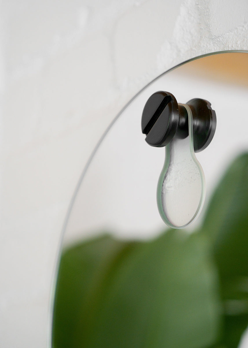 Boltro BLRM130 - Spiegel in präsentiert im Onlineshop von KAQTU Design AG. Wandspiegel ist von Tamo