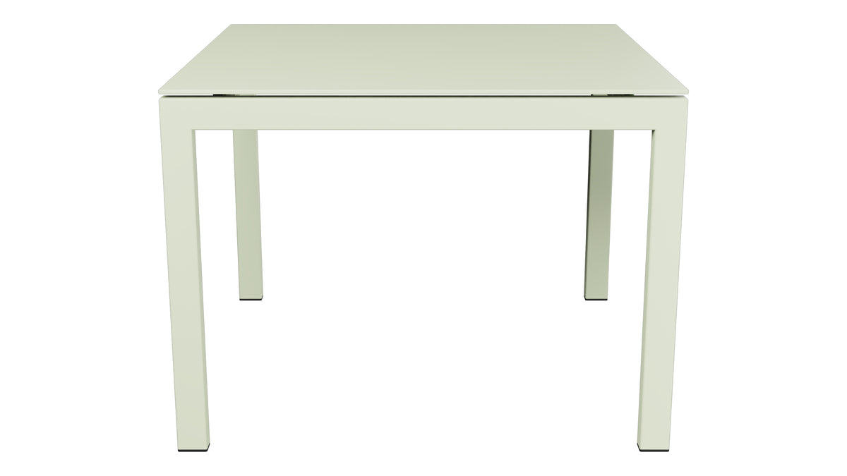 Luzern Glasfaser-Gartentisch 100x100 in Pastellgrün präsentiert im Onlineshop von KAQTU Design AG. Gartentisch ist von Schaffner