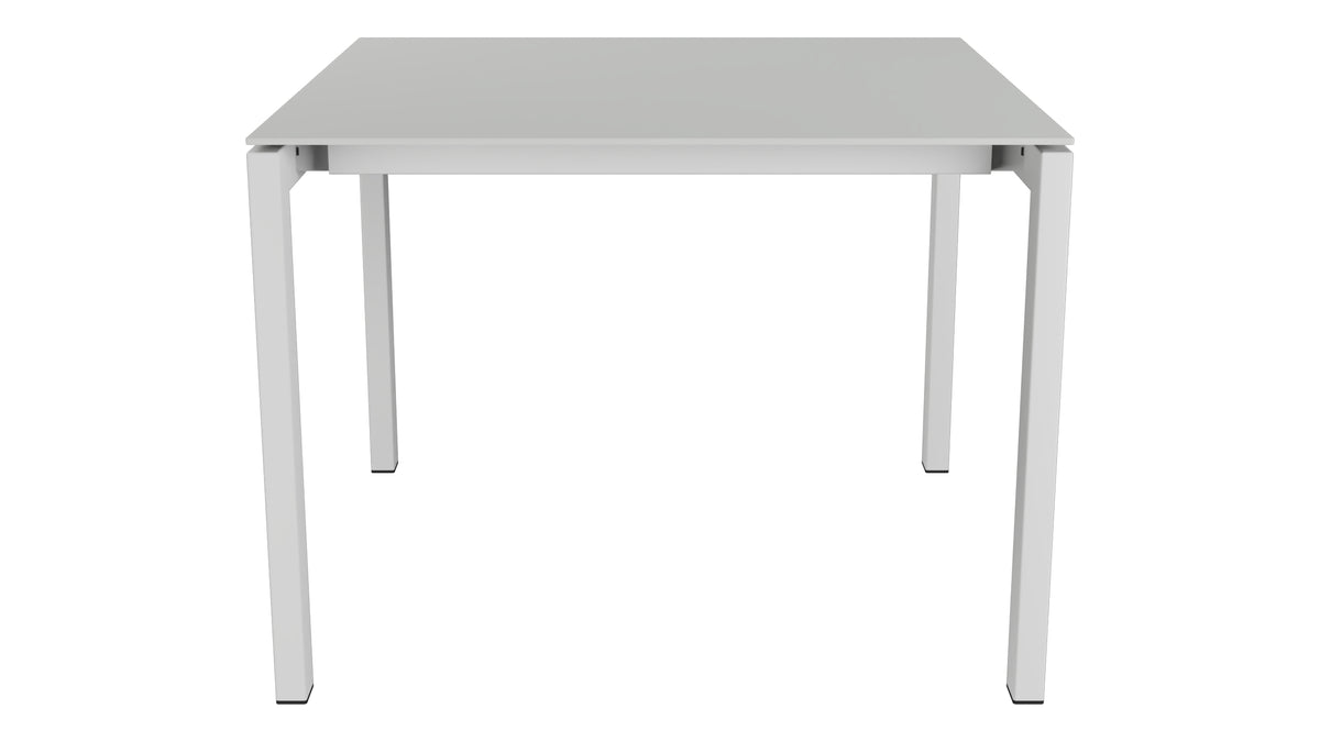 Luzern Glasfaser-Gartentisch 100x100 in Alusilber präsentiert im Onlineshop von KAQTU Design AG. Gartentisch ist von Schaffner
