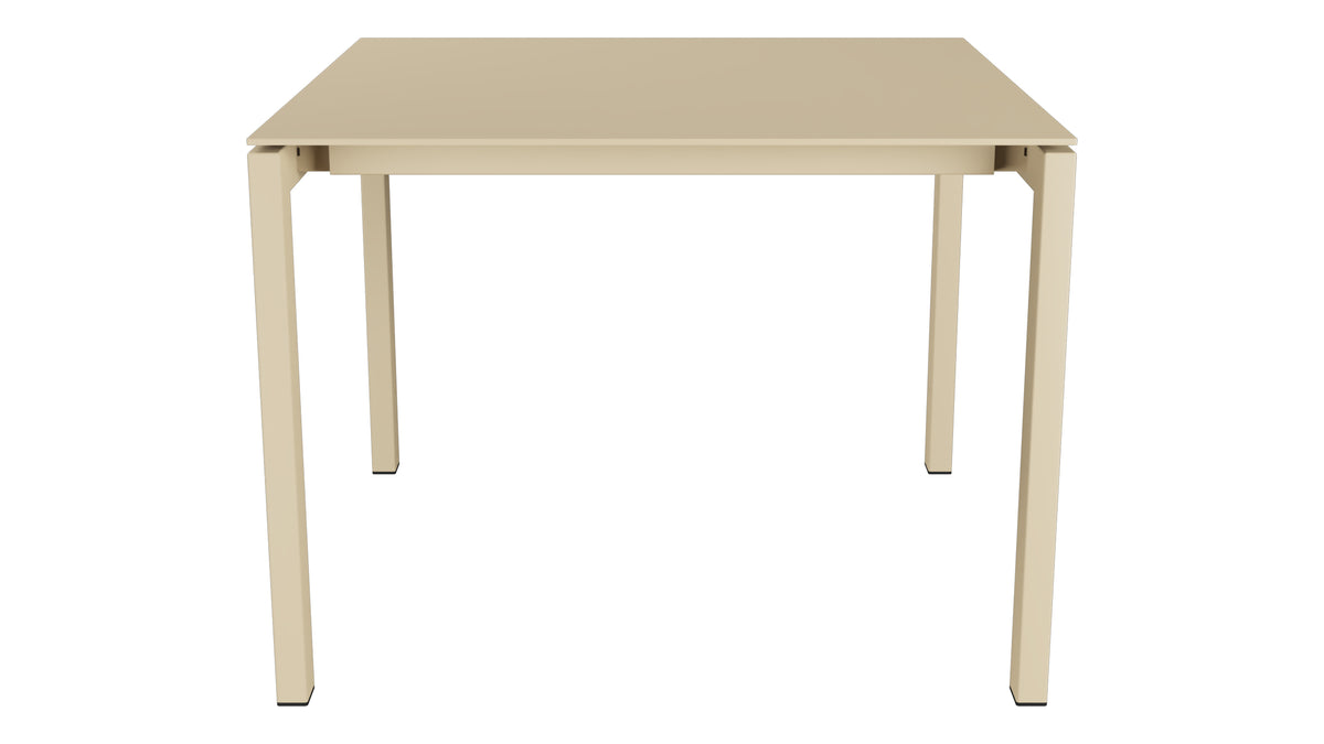 Luzern Glasfaser-Gartentisch 100x100 in Pastellbraun präsentiert im Onlineshop von KAQTU Design AG. Gartentisch ist von Schaffner