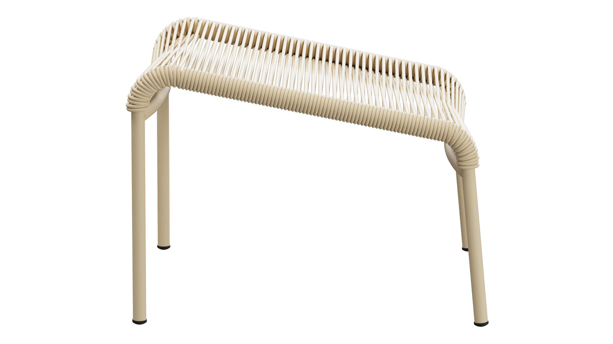 Säntis Spaghetti-Fusshocker in Pastellbraun präsentiert im Onlineshop von KAQTU Design AG. Hocker Outdoor ist von Schaffner