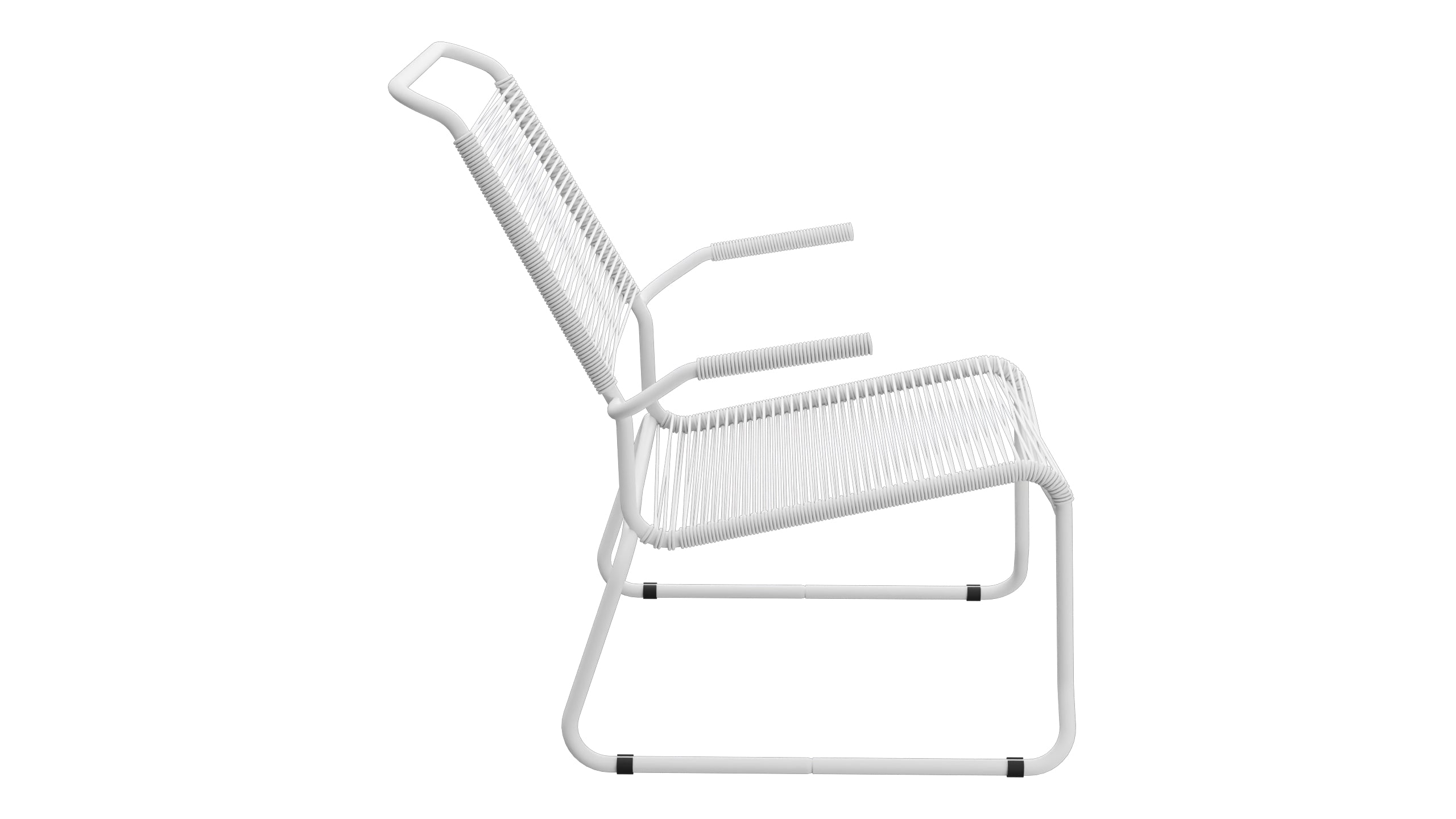 Säntis Spaghetti-Lounger mit Armlehne Hochlehner Kufen in Weiss präsentiert im Onlineshop von KAQTU Design AG. Outdoor-Sessel mit Armlehnen ist von Schaffner