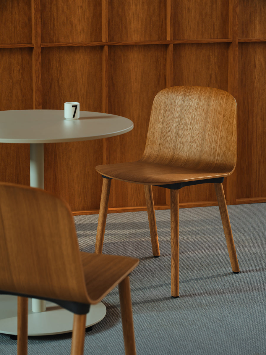 Nud ND1P14 - Stuhl aus Sperrholz mit Holzgestell in Gelb präsentiert im Onlineshop von KAQTU Design AG. Stuhl ist von Mdd