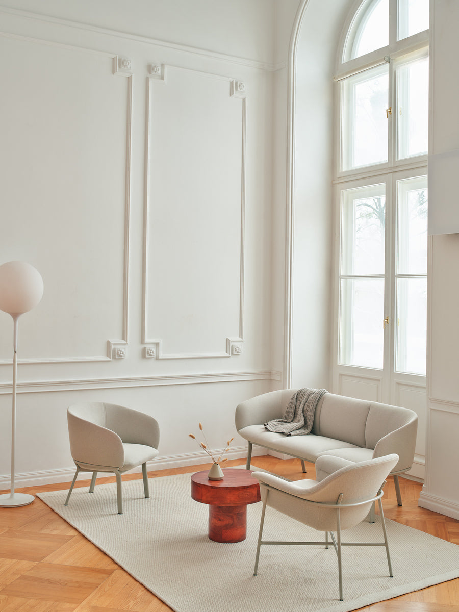 Grace GR02 - Sofa in Beige präsentiert im Onlineshop von KAQTU Design AG. 2er Sofa ist von Mdd