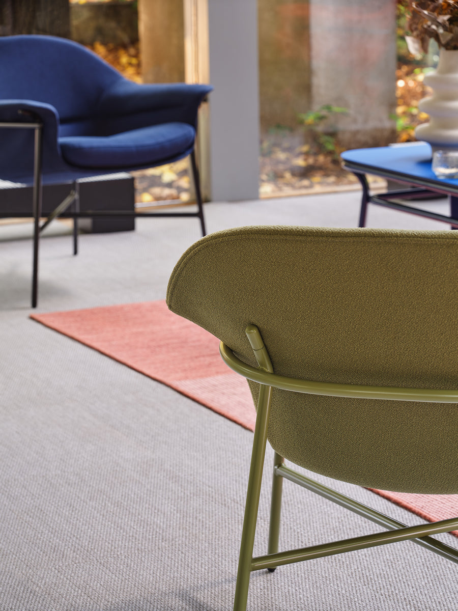 Ismo IS01 - Sessel in Khaki präsentiert im Onlineshop von KAQTU Design AG. Sessel ist von Mdd