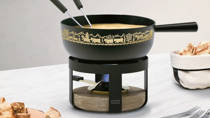 Stöckli Kollektion von KAQTU: Tradition trifft Innovation, hochwertige, langlebige Kochutensilien, Accessoires und Haushaltsgeräte im zeitlosen Design.