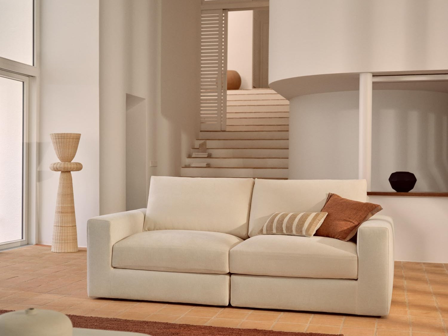 Elegante Möbel der Alea Kollektion von Kave Home, modernes Design, stilvolle Farben und hochwertige Materialien.