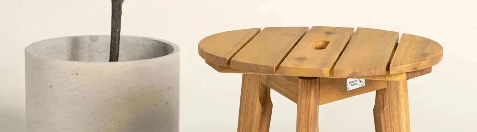 Chania Outdoor-Möbel von Venture Home: modernes Aluminium-Textilene-Set mit Esstisch, Sofa & Sessel – wetterbeständig, stilvoller Garten/Terrasse.