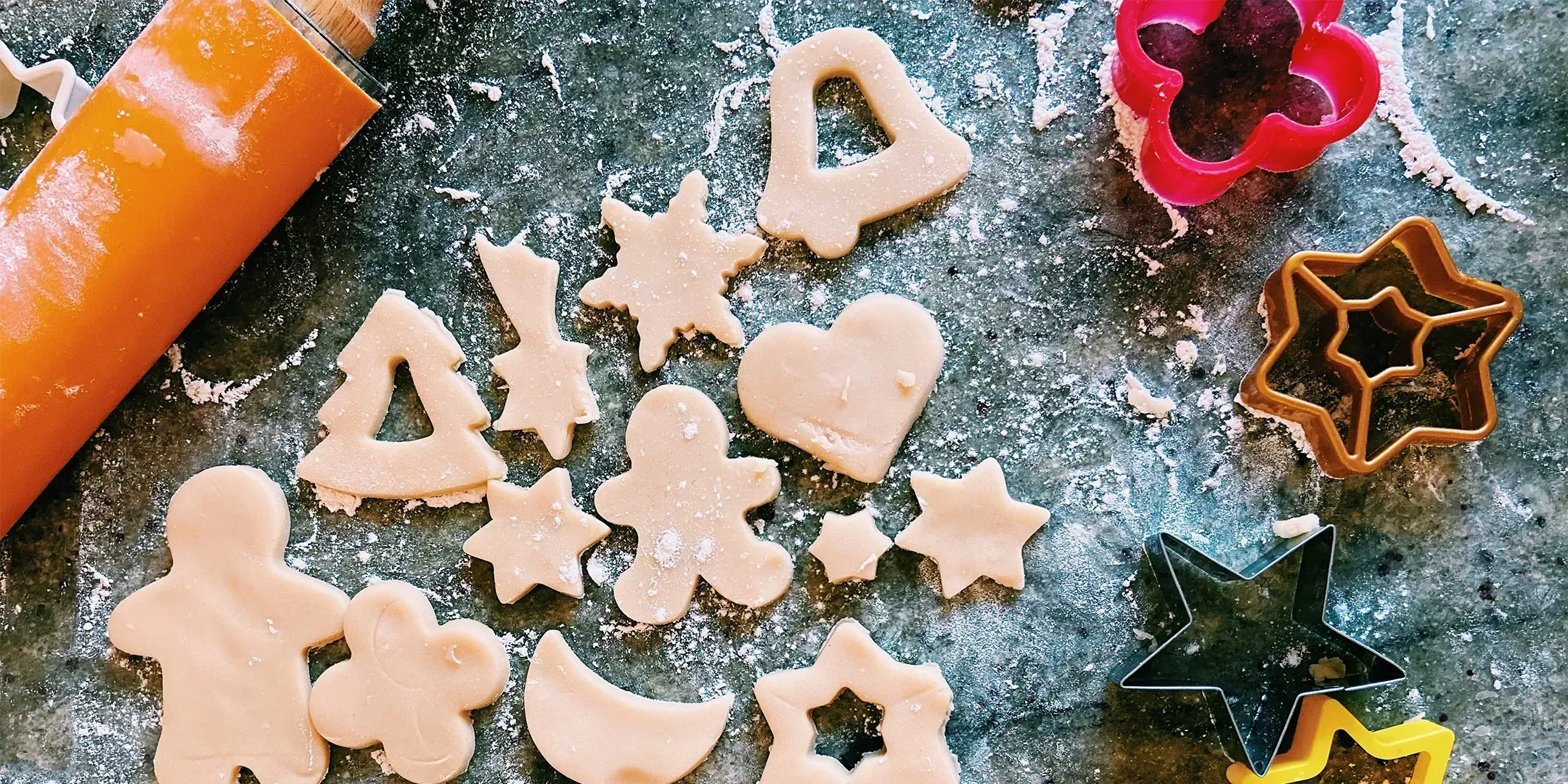Ausstechformen aus Edelstahl für kreative Plätzchen und Torten - hochwertiges KAQTU Backzubehör mit vielfältigen Motiven.