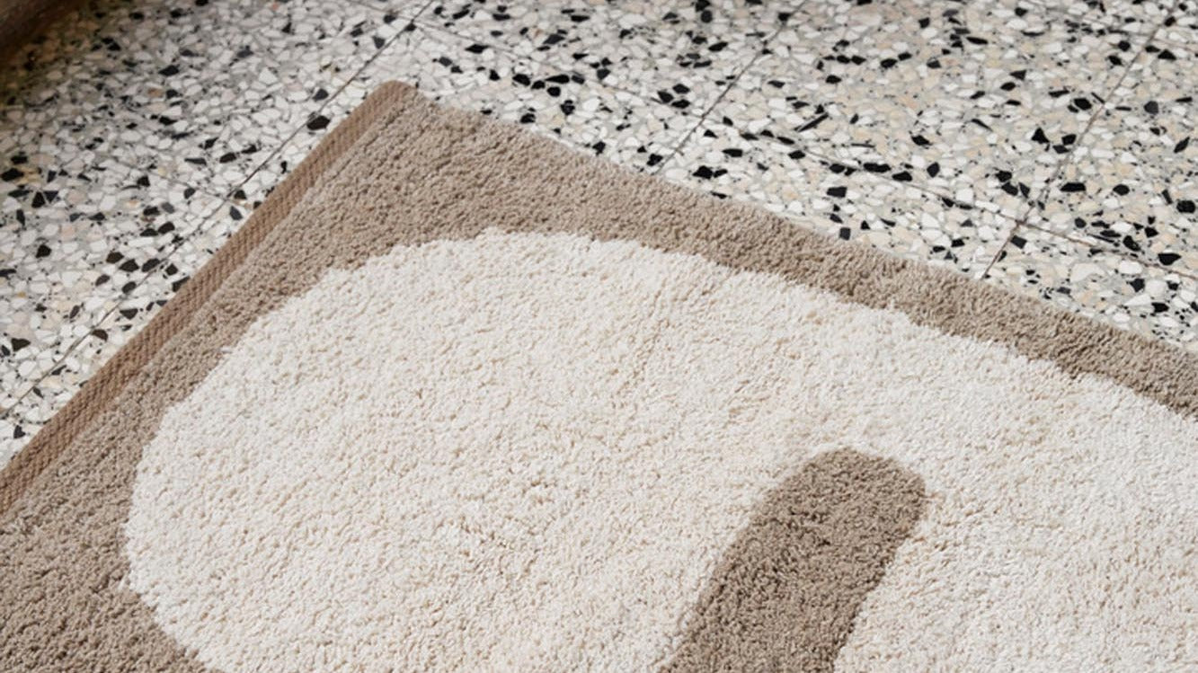 Badteppiche und Badematten