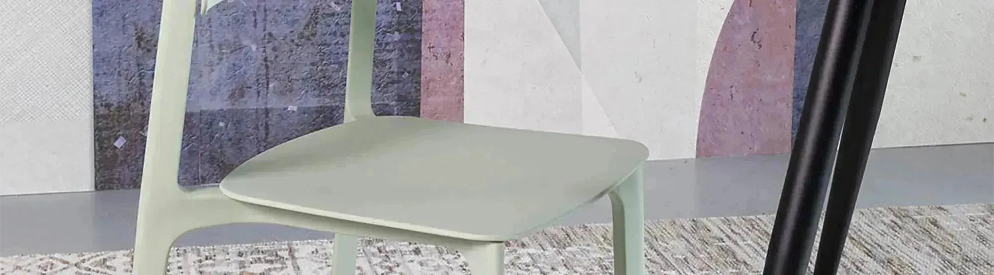 Bild der Liv Kollektion von White Label Living: hochwertige Textilien (Kissen, Decken, Vorhänge) und vielseitige Poufs für gemütliche, stilvolle Räume.