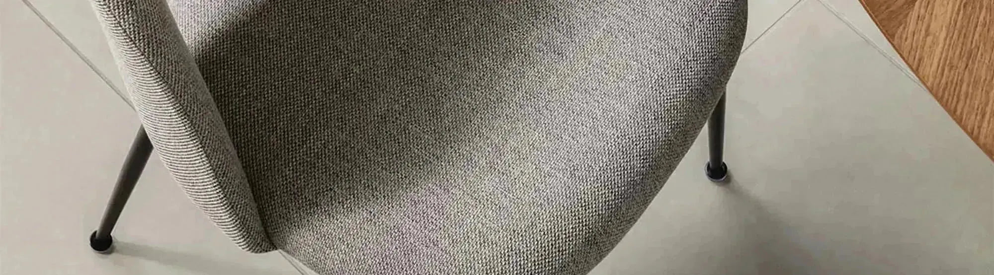 Entdecke die eleganten Mahalia Stühle von Kave Home – stilvoll, komfortabel und perfekt für jeden Raum. Verleihe deinem Zuhause Charakter!