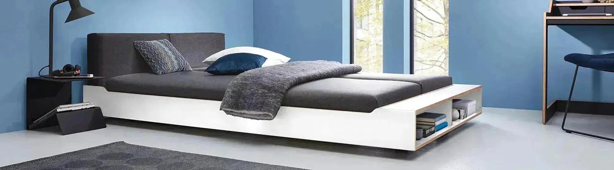 Entdecke die Maude Betten von Müller: zeitloses Design, Komfort und praktische Stauraumlösungen für dein stilvolles Schlafzimmer.