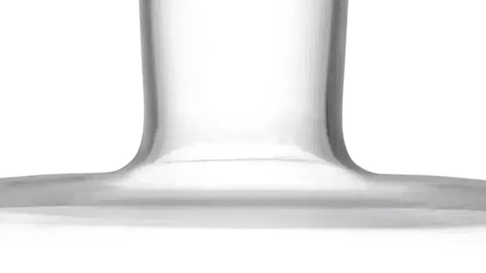 Entdecke die LSA Metropolitan Kollektion: elegante Gläser aus Kristall, inspiriert vom urbanen Lebensstil. Perfekt für jeden Anlass!