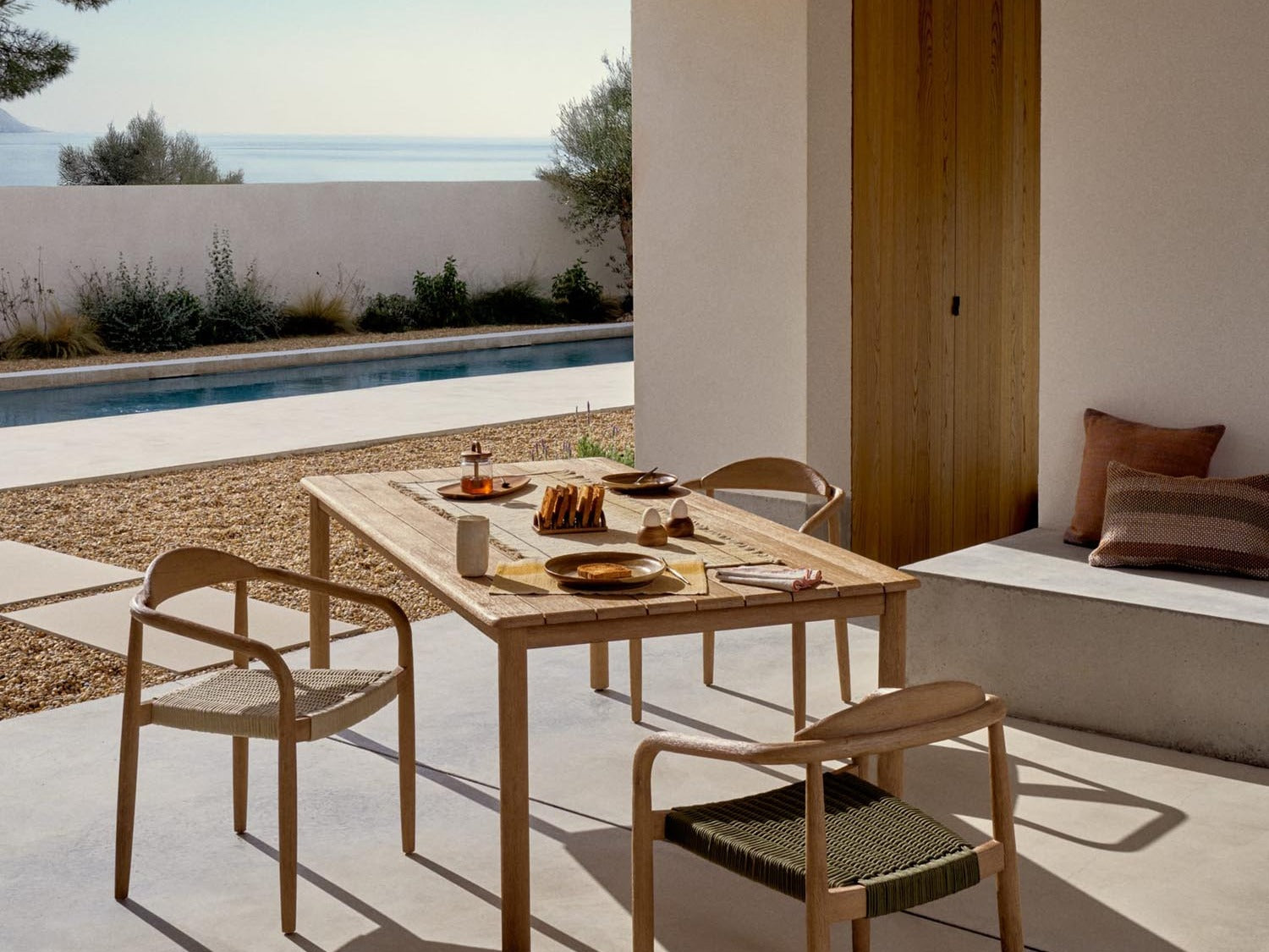 Elegante Sori Kollektion von Kave Home: stilvolle Möbel und Accessoires in harmonischen Farben und modernem Design.