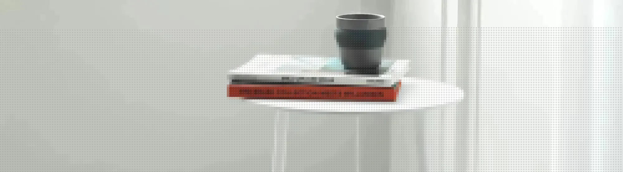Entdecke die eleganten Beistelltische der Stock-Serie von Normann Copenhagen. Skandinavisches Design, hochwertige Materialien und vielseitige Einsatzmöglichkeiten für dein Zuhause.
