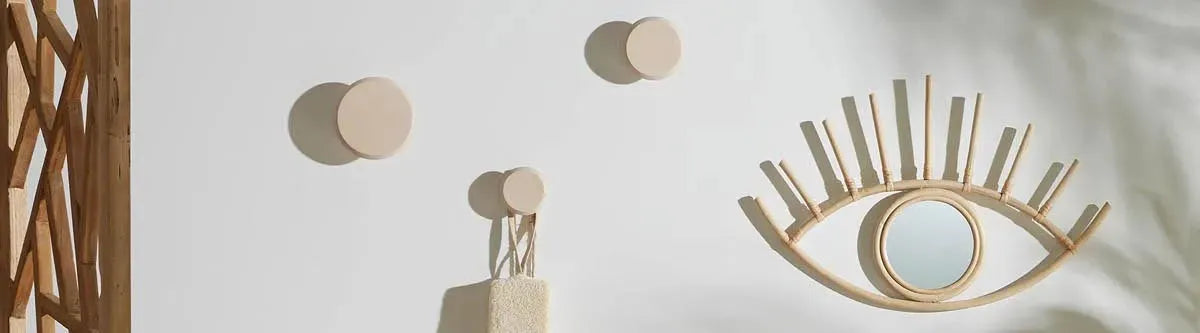 Entdecke stilvolle Accessoires für dein Zuhause! Hochwertige Deko-Elemente wie Vasen, Teppiche und Leuchten für jeden Einrichtungsstil.