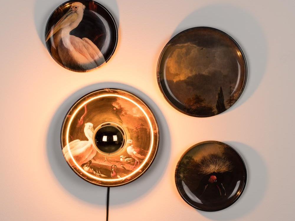 Bold Monkey – Statement-Möbel mit Glam-Faktor: mutiges Design, auffällige Eyecatcher, vom Samtsessel bis Beistelltisch – Wow garantiert.