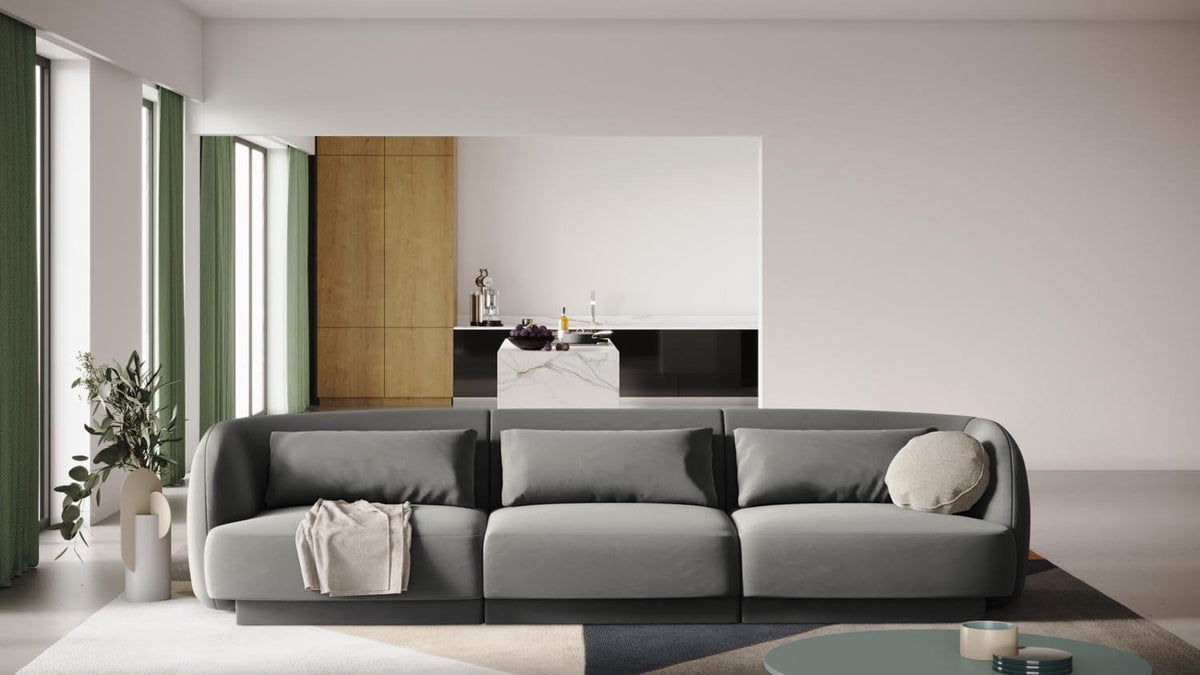 Tulum Velour Ecksofa von Cosmopolitan Design mit weichen Polstern in einem modernen Wohnzimmer