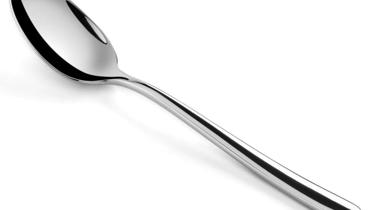 Hochwertige Dessertlöffel von KAQTU, elegantes Design, perfekte Ergänzung für jeden Anlass, stilvoll und funktional für süße Genussmomente.