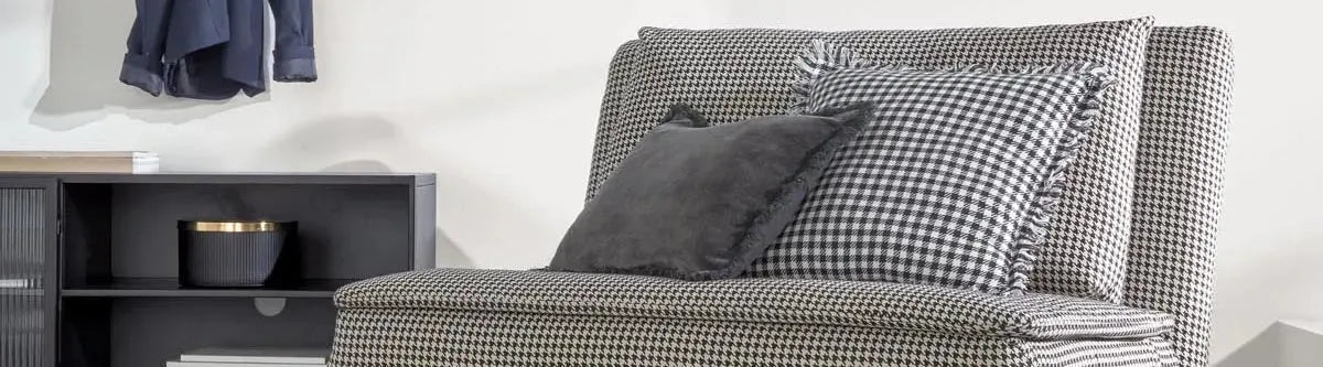 Entdecken Sie die "Exklusive Materialien" Kollektion: Kaschmir, Seide & Leder vereinen Luxus, Nachhaltigkeit und meisterhafte Handwerkskunst.