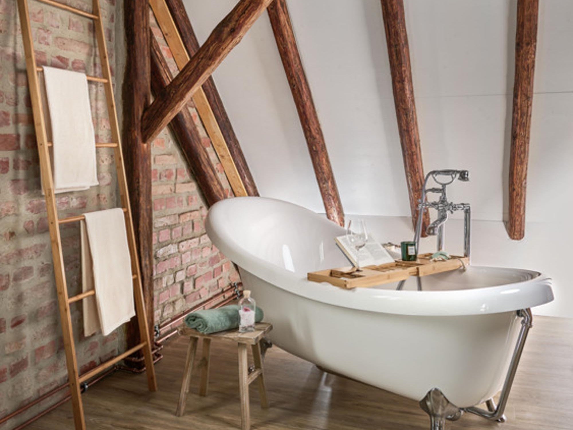 Handtuchhalter fürs Badezimmer – stilvolles, funktionales Design für Ordnung und Ästhetik; Diaqua, Ferm Living, House Doctor Kollektionen.