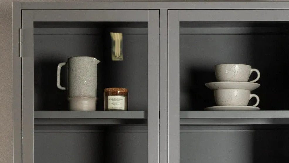 JURA Milchschäumer: Cremiger Milchschaum auf Knopfdruck für Latte Macchiato, Cappuccino, Flat White. Edelstahl-Design, einfache Reinigung bei KAQTU.
