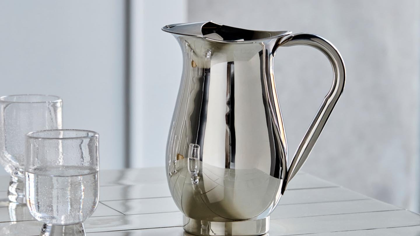 Entdecke die stilvolle Karaffen-Kollektion von KAQTU! Elegante Glaskaraffen für Wasser, Wein und mehr – perfekt für jeden Anlass!