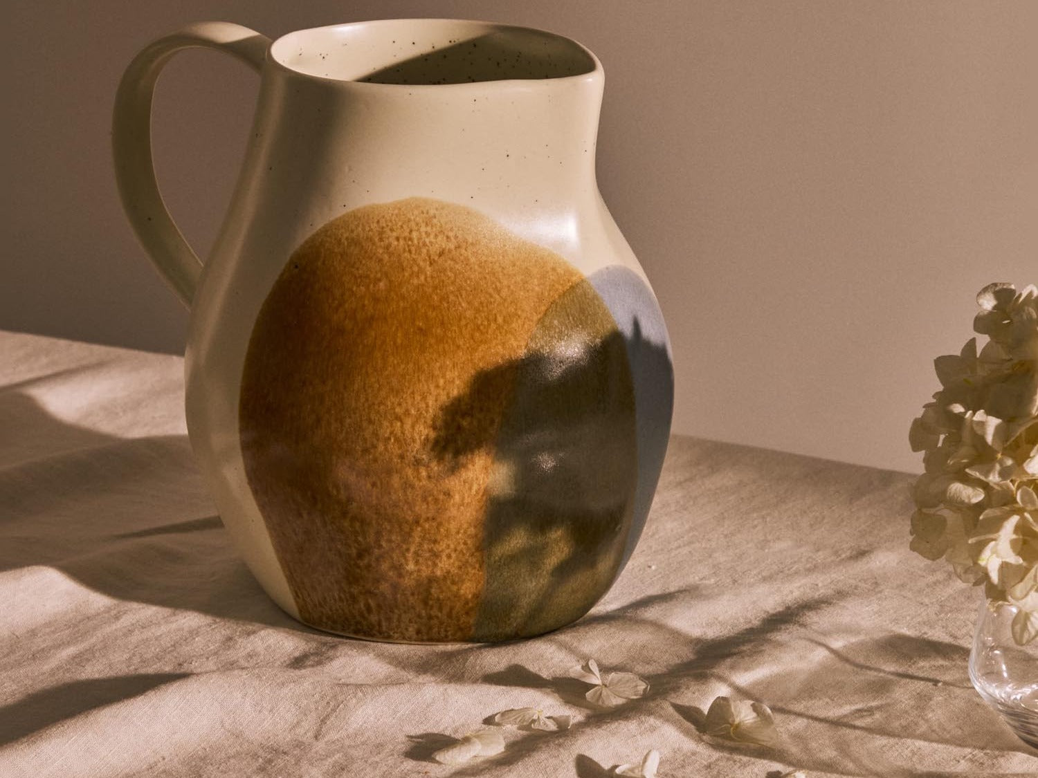 Die Krüge von Bloomongville sind Mega. Verschieden Grössen und Farben und super Qualität dazu.