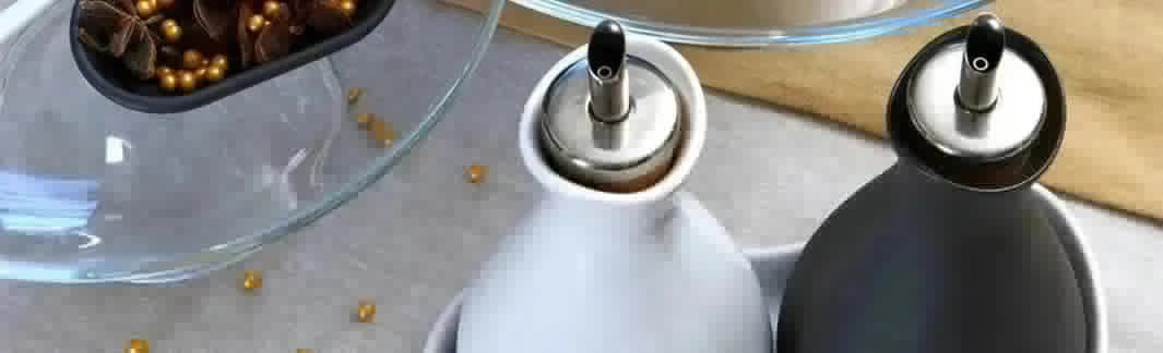 Öl- und Essigflaschen aus Glas mit Anti-Tropf-Ausgießer – stilvolle Küchenhelfer für jede Mahlzeit und Tischdeko.