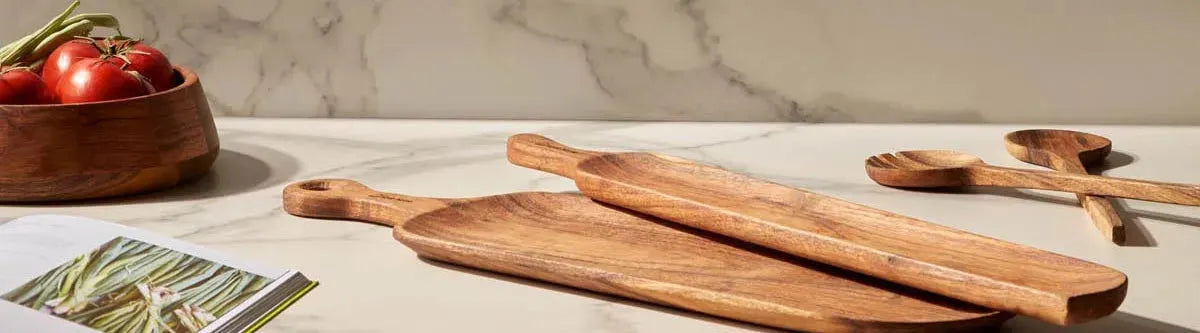 KAQTU RÖMERTOPF Kollektion: traditionelle Keramik aus Ton für gesunde Gerichte, ofen- und mikrowellengeeignet, nachhaltig und langlebig.