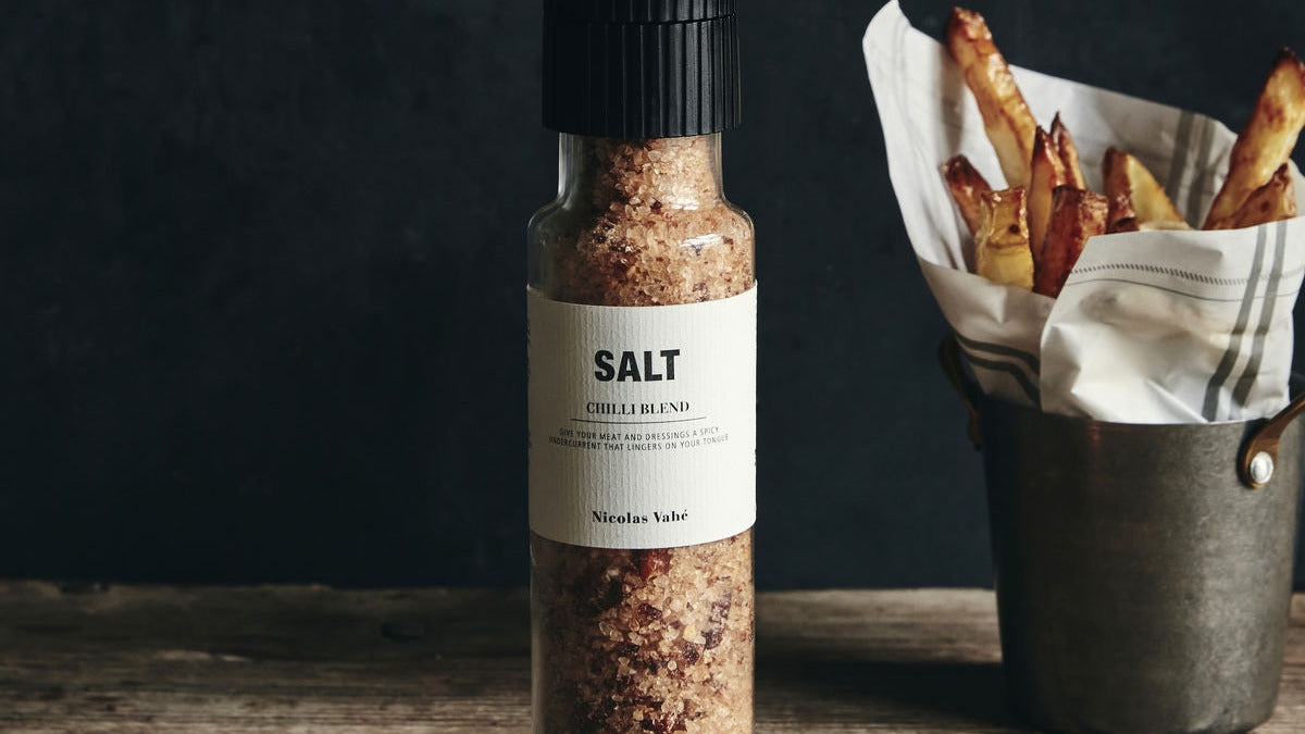 Entdecke stilvolle Salz- & Pfeffermühlen bei KAQTU. Funktionalität trifft Design – für jeden Tisch und jede Küche. Veredle deine Tischkultur!