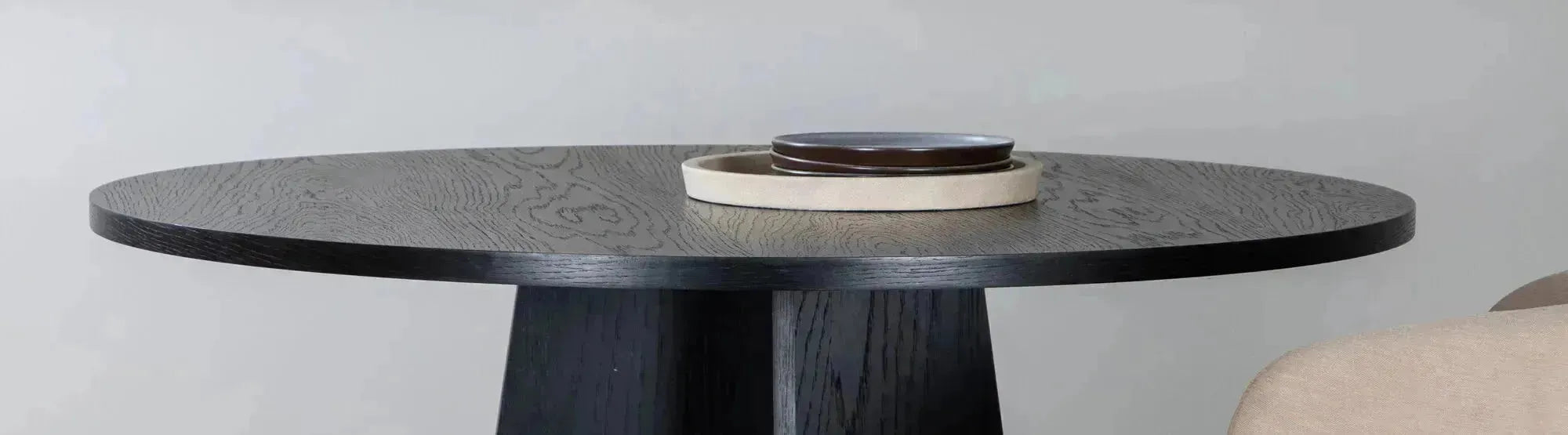 Entdecke stilvolle Teller aus Steingut und Keramik bei KAQTU. Hochwertige Designs für jeden Anlass, nachhaltig und elegant. Perfekt für deinen Tisch!