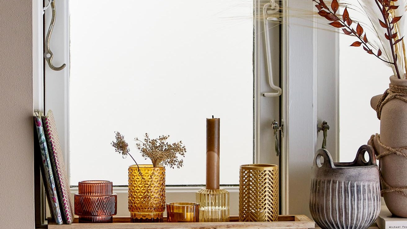 Entdecke unsere stilvollen Vasen und Pflanzentöpfe aus hochwertigen Materialien. Perfekte Kombination aus Ästhetik und Funktionalität für dein Zuhause!