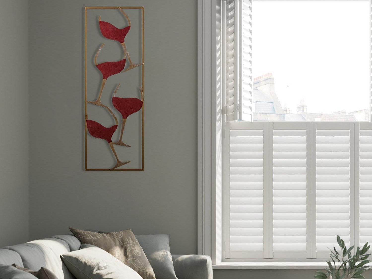 Elegante LSA Wine Weingläser aus Kristallglas, handgefertigt; Rot-, Weiß- und Schaumweine, schlanke Form betont Aromen.