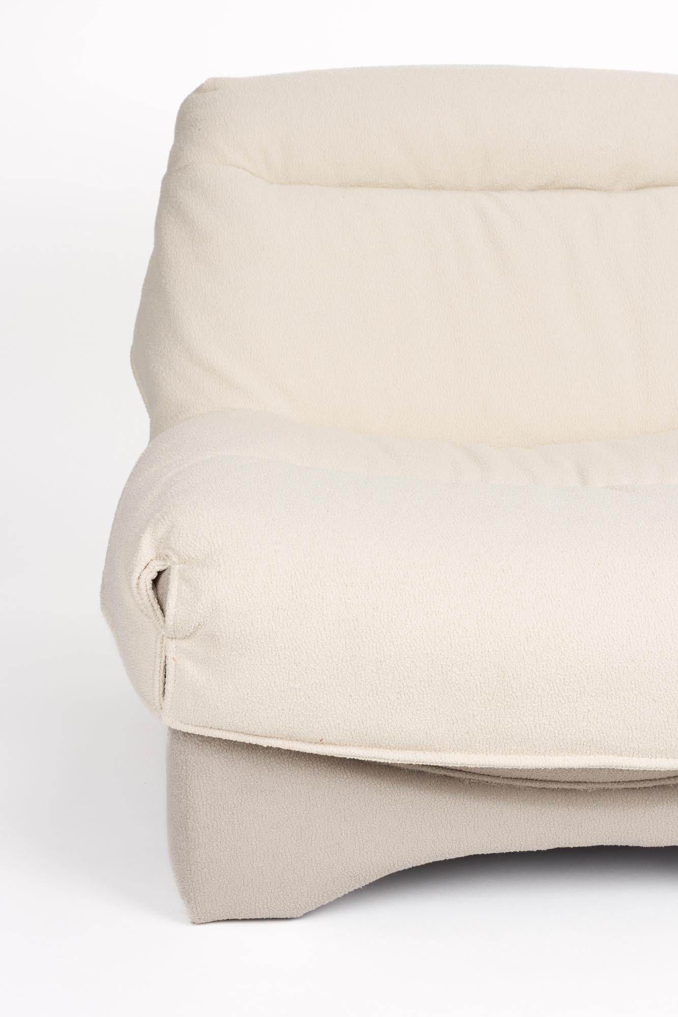 Moderner Lounge Chair Twister von White Label Living, stilvoll und bequem, ideal für entspannte Momente in Ihrem Zuhause.