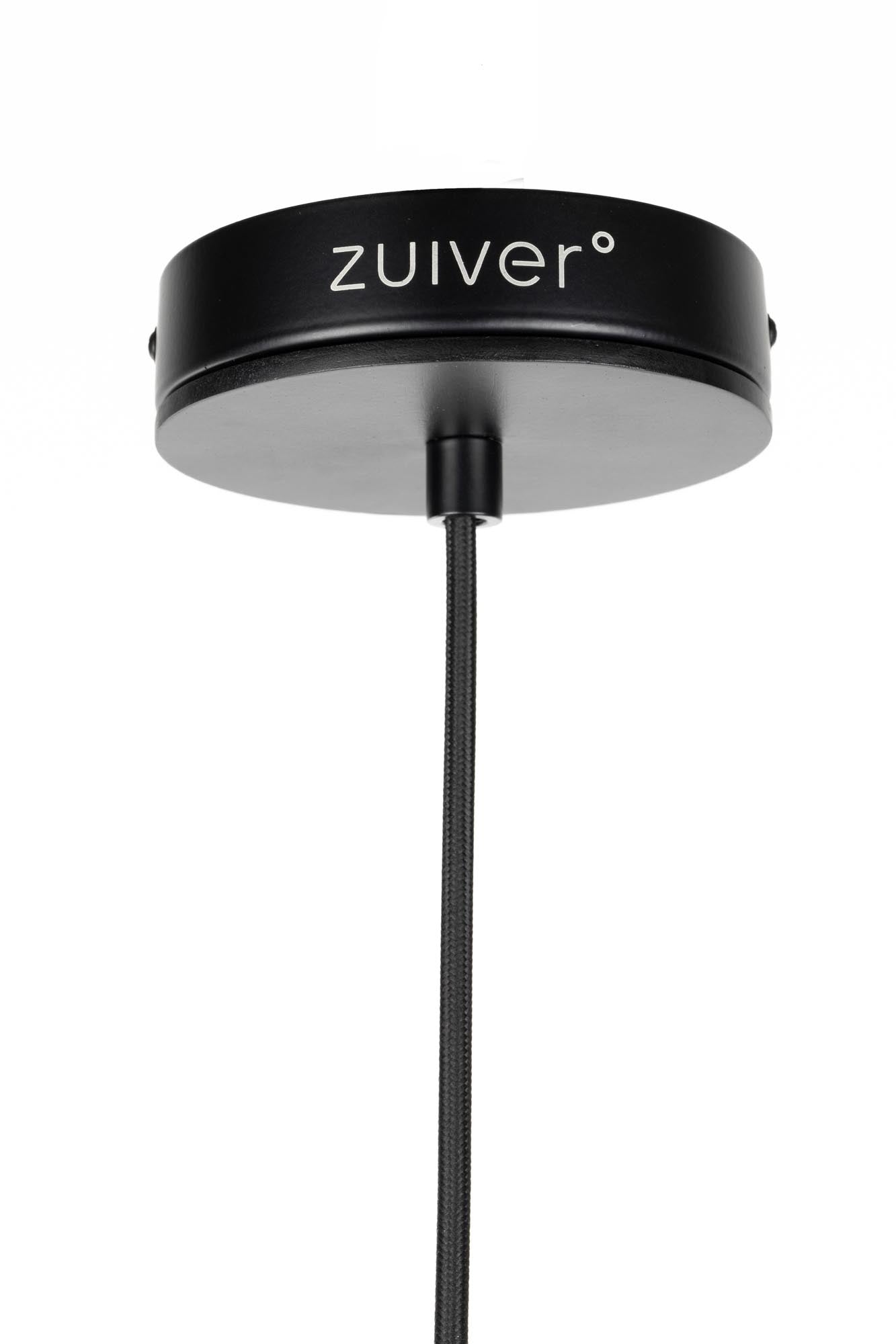 Die Zuiver Pendelleuchte Belle S vereint modernes Design mit edlen Materialien, perfekt für stilvolle Wohnräume.